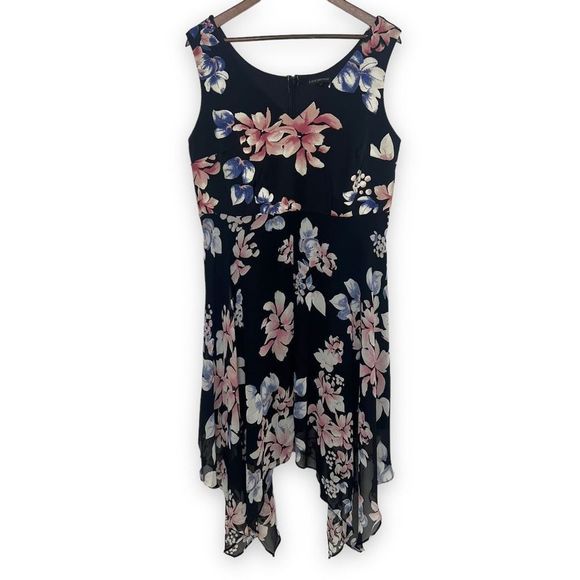 Lane Bryant Asymmetrical Hem Floral Lined Sleeveless Mini Dress Size 14‎ - Picture 1 of 12